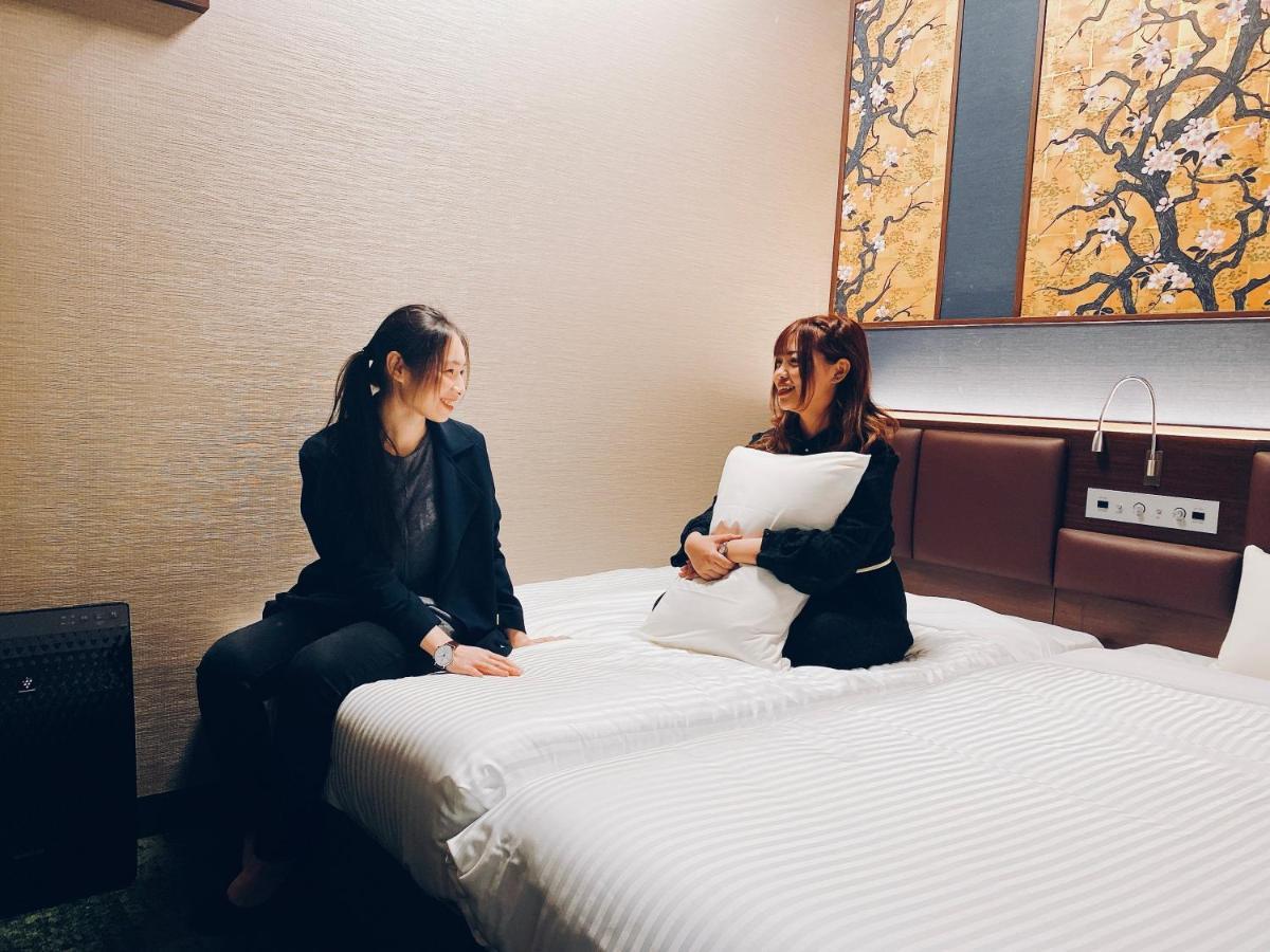 Hotel Halrotto Fukuoka Hakata Bagian luar foto