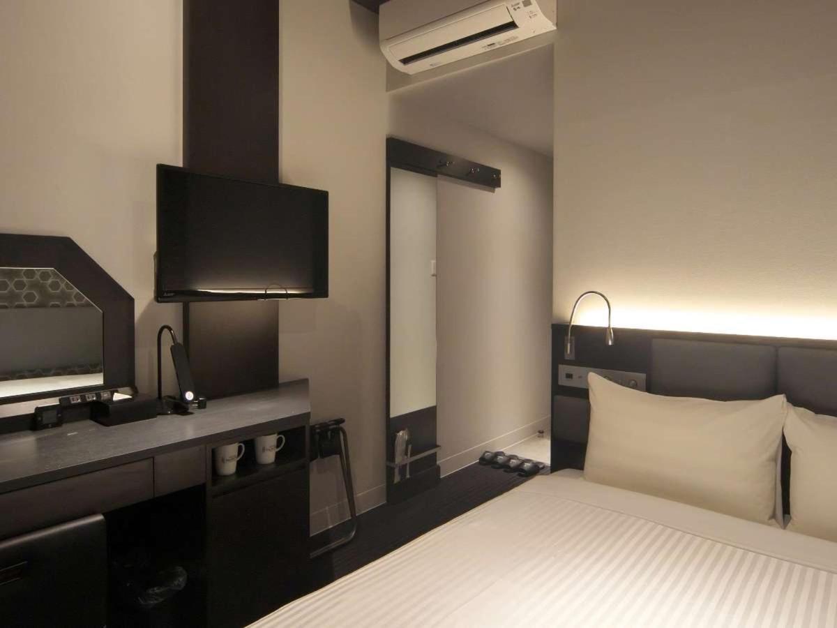 Hotel Halrotto Fukuoka Hakata Bagian luar foto