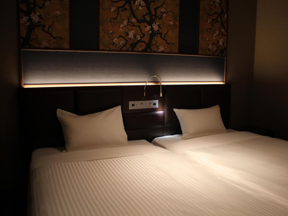 Hotel Halrotto Fukuoka Hakata Bagian luar foto