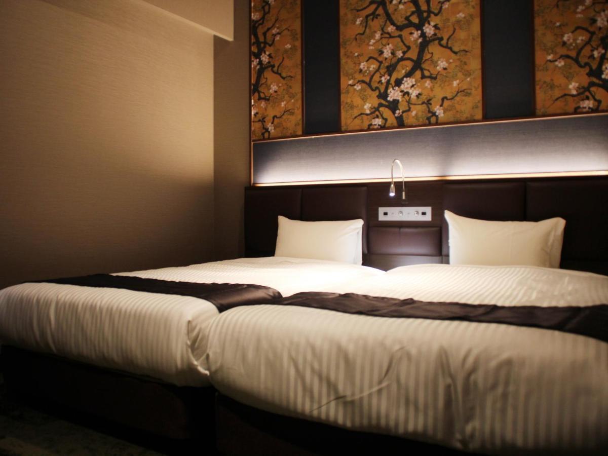 Hotel Halrotto Fukuoka Hakata Bagian luar foto